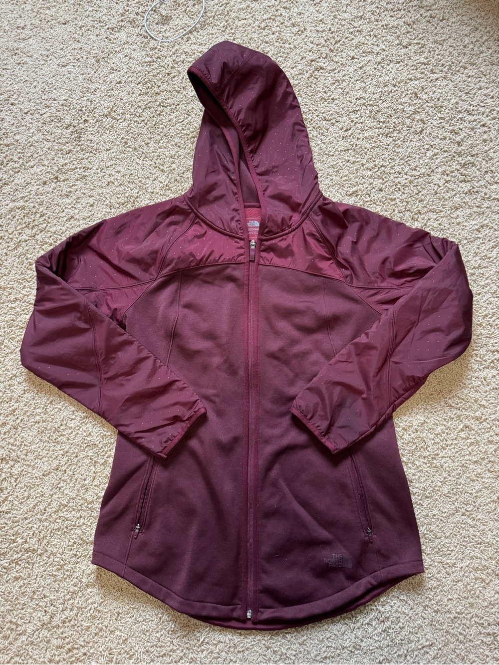 The North Face Women's Hooded Jacket - Burgundy